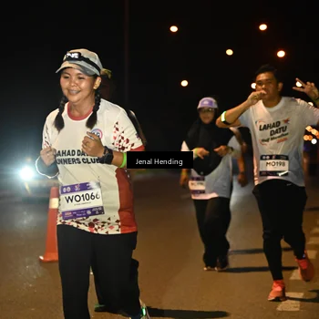 Runner Photo 7738273