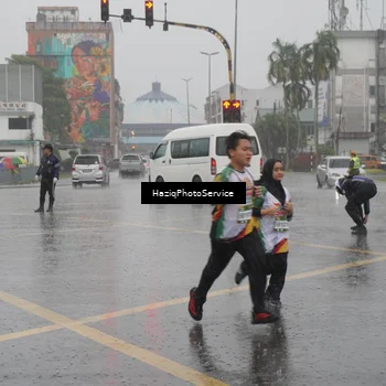 Runner Photo 7738282