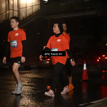 Runner Photo 7738294
