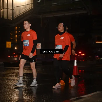 Runner Photo 7738295