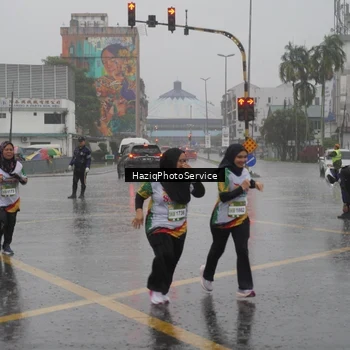 Runner Photo 7738307