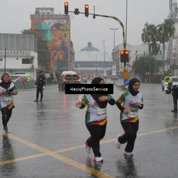 Runner Photo 7738312