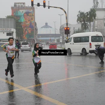 Runner Photo 7738313