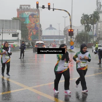 Runner Photo 7738320
