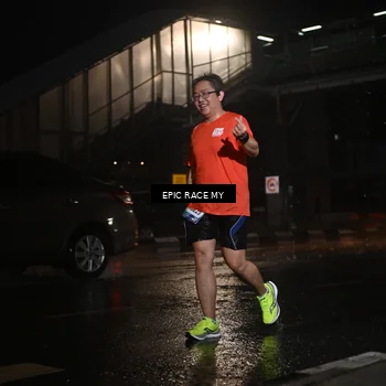 Runner Photo 7738321