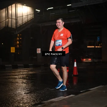 Runner Photo 7738325