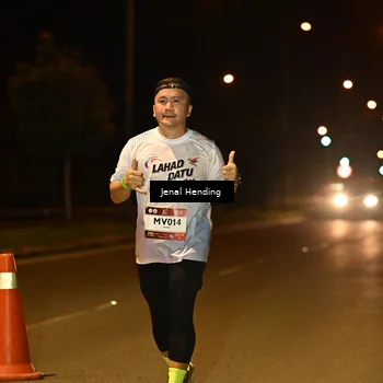 Runner Photo 7738337