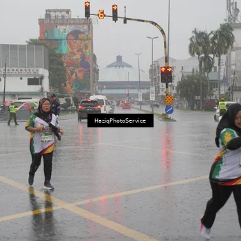 Runner Photo 7738357