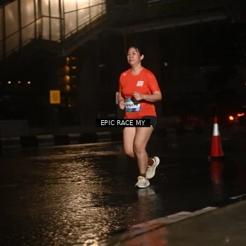 Runner Photo 7738363