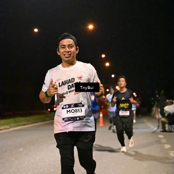 Runner Photo 7738369
