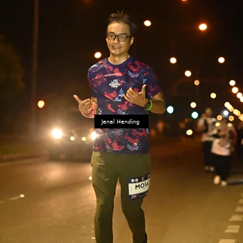 Runner Photo 7738371