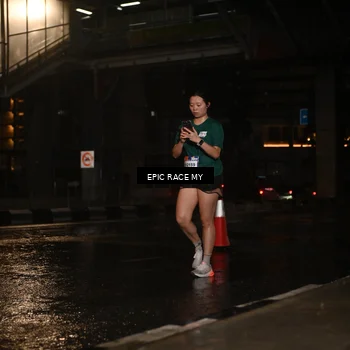 Runner Photo 7738372