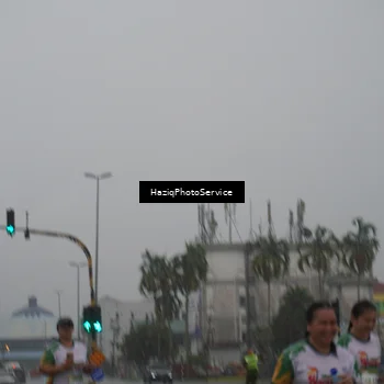 Runner Photo 7738373