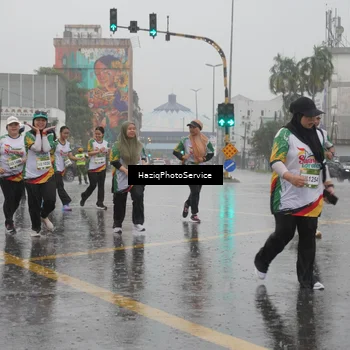 Runner Photo 7738385