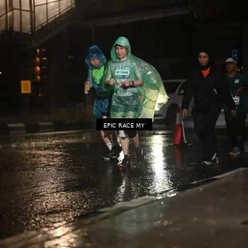 Runner Photo 7738391