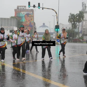 Runner Photo 7738394