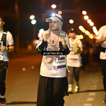 Runner Photo 7738405
