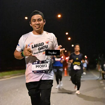 Runner Photo 7738406