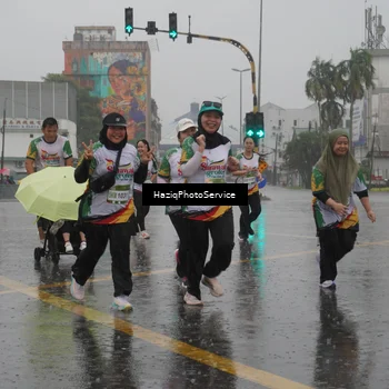 Runner Photo 7738417