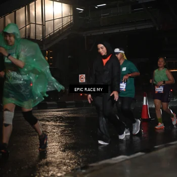 Runner Photo 7738422