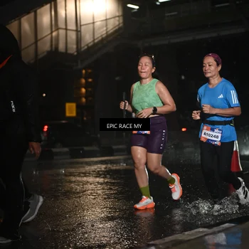 Runner Photo 7738426