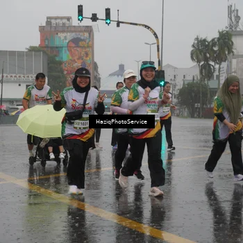Runner Photo 7738430