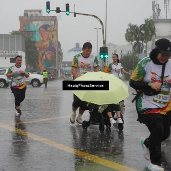 Runner Photo 7738432