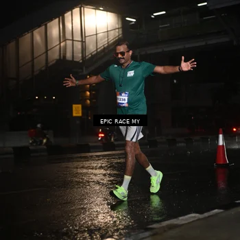 Runner Photo 7738446
