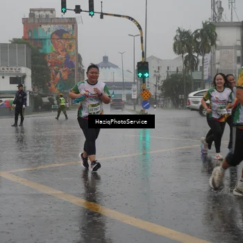 Runner Photo 7738455