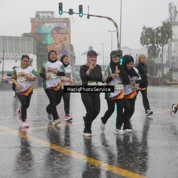 Runner Photo 7738461