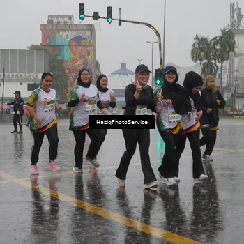Runner Photo 7738462