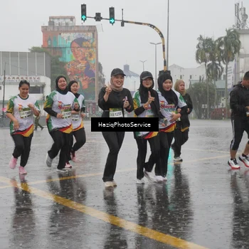Runner Photo 7738463