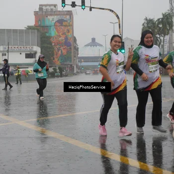 Runner Photo 7738483