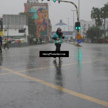 Runner Photo 7738500