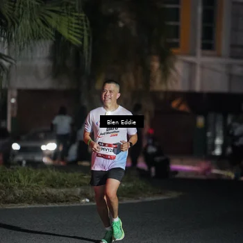Runner Photo 7738529