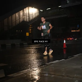 Runner Photo 7738564
