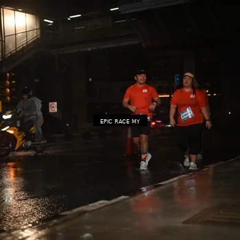 Runner Photo 7738578