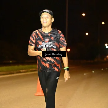 Runner Photo 7738587