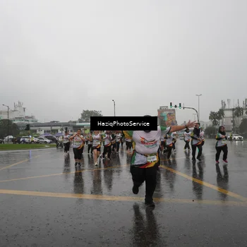 Runner Photo 7738590