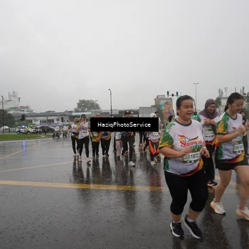 Runner Photo 7738595