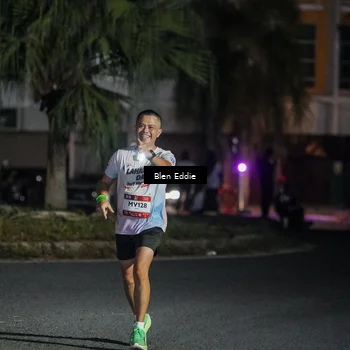 Runner Photo 7738636