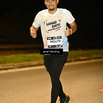 Runner Photo 7738670
