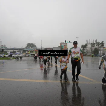 Runner Photo 7738699