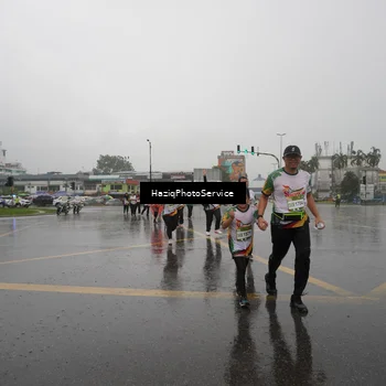 Runner Photo 7738700