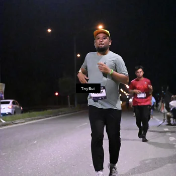 Runner Photo 7738718