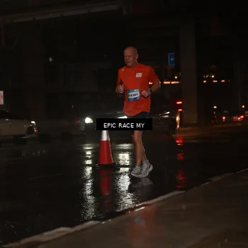 Runner Photo 7738722