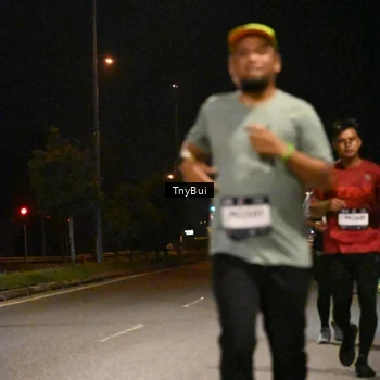 Runner Photo 7738724