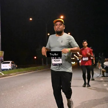 Runner Photo 7738734
