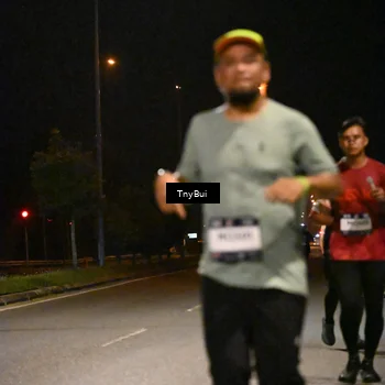 Runner Photo 7738735