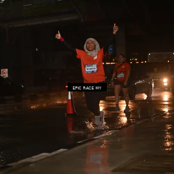 Runner Photo 7738736
